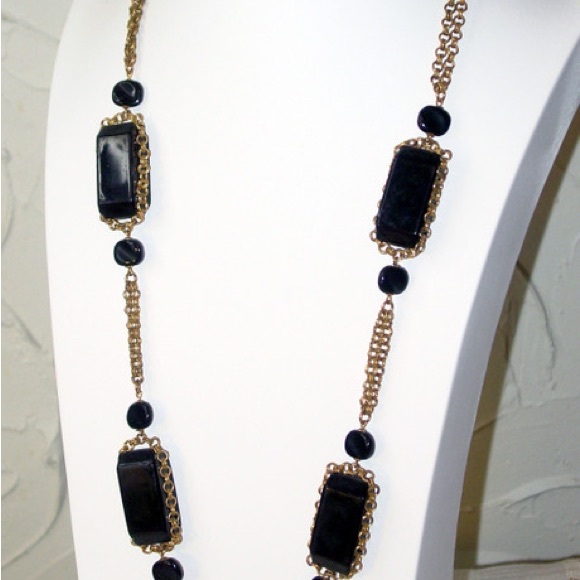 Miriam Haskell Jewelry - Miriam Haskel Russian Gold Chain and Lucite Necklace